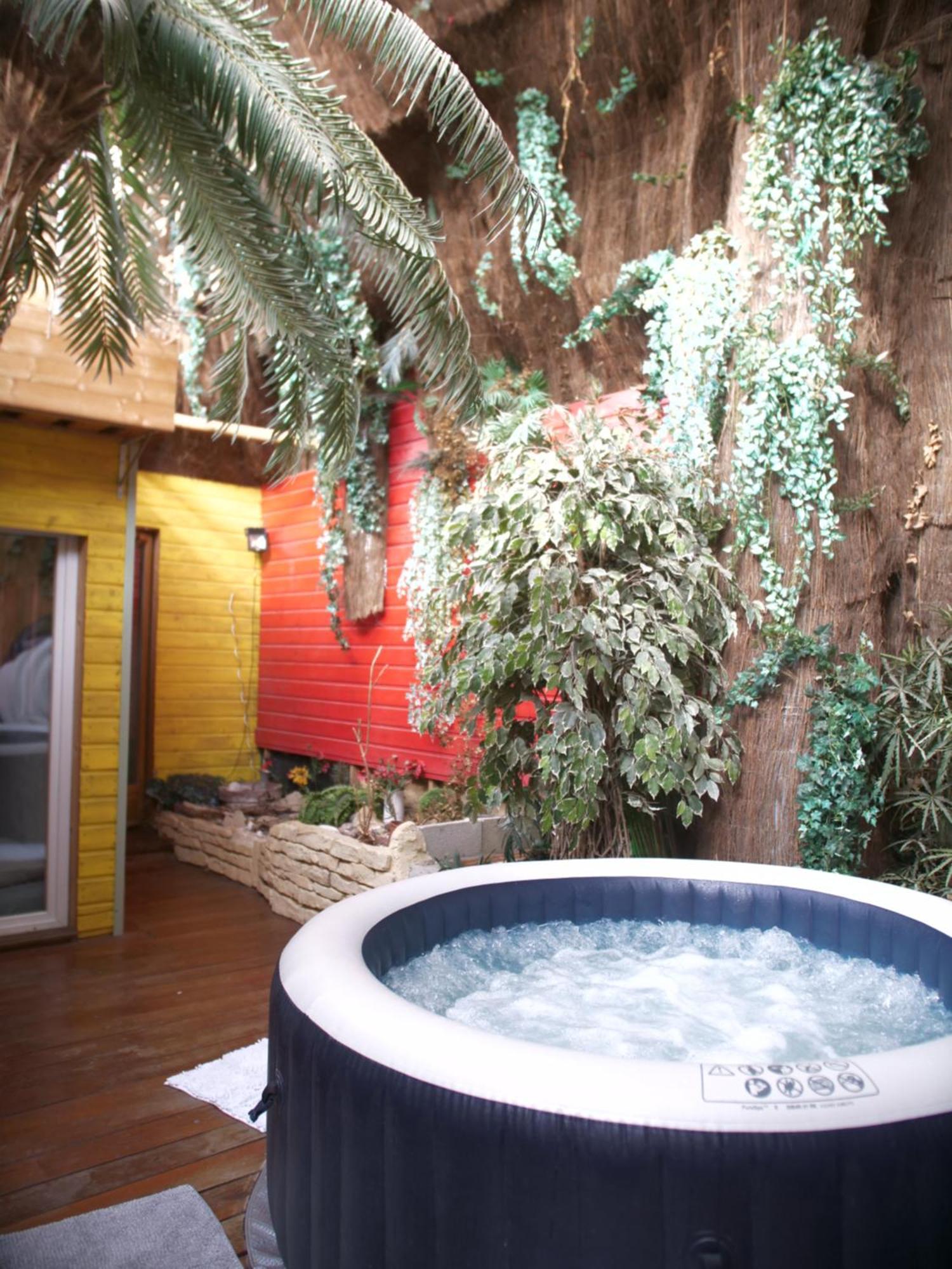 Maison De Village, Jacuzzi, Salle Cinema Valencin Esterno foto